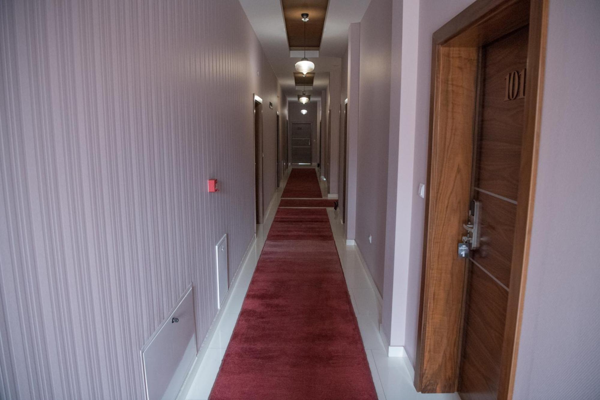 Hotel Urban Buzim 外观 照片
