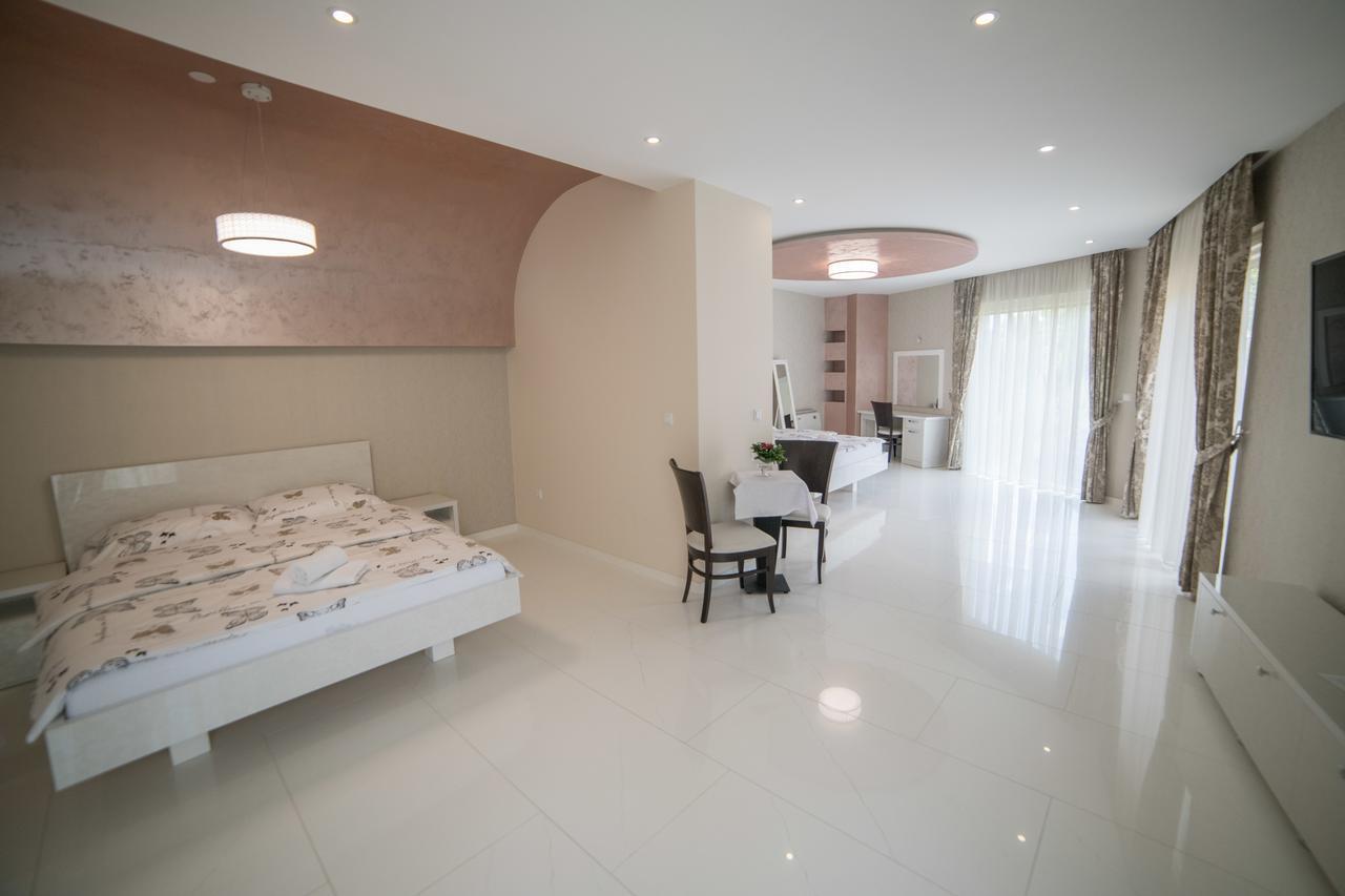 Hotel Urban Buzim 外观 照片